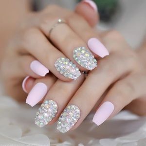 NWT pink & rhinestone nails